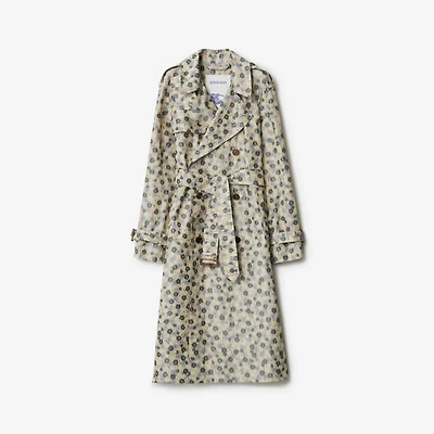 Long Daisy Lightweight Trench Coat in Eccles - Women | Burberry® Official