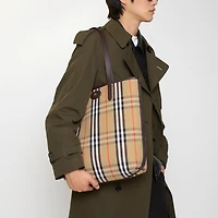Reversible Bloomsbury North South Tote​ in Sand beige/peat brown - Men | Burberry® Official