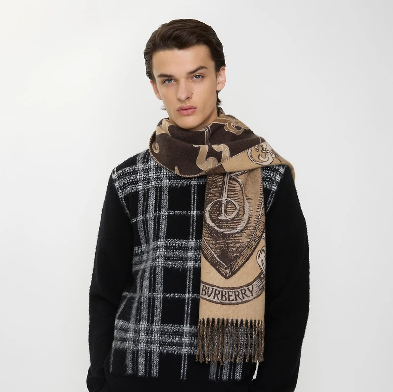 Etched Knight Cashmere Scarf in Sand | Burberry® Official
