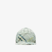 Check Cotton Two-piece Baby Gift Set in Breeze - Children | Burberry® Official
