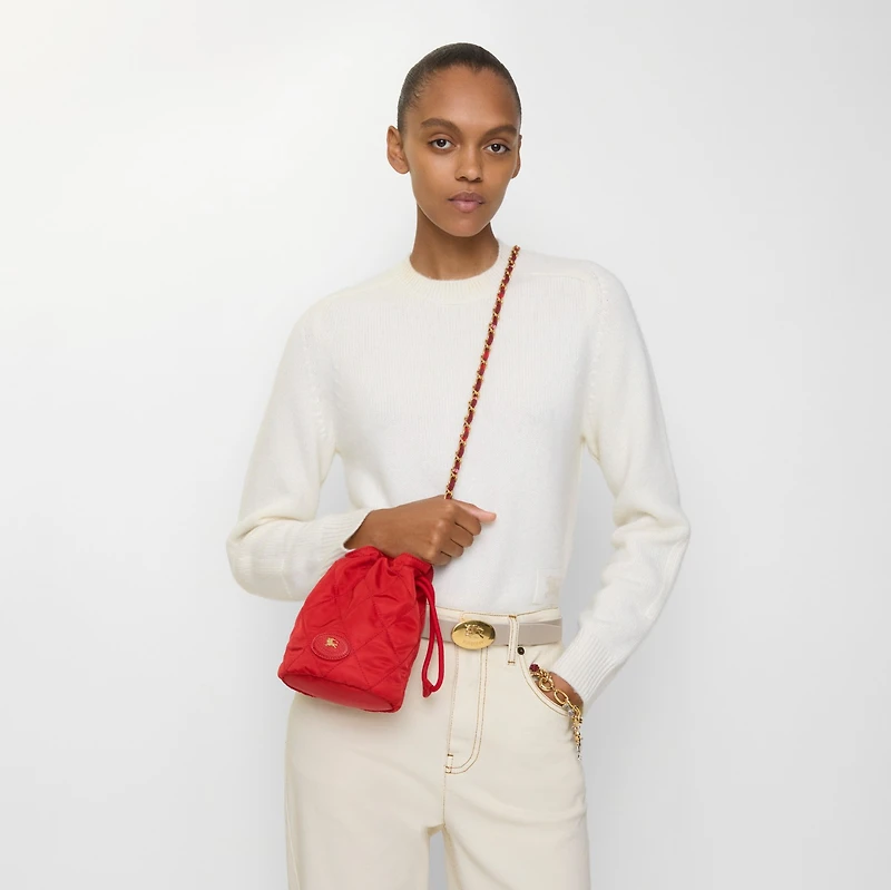 Horseshoe Chain Pouch in Poppy red - Women | Burberry® Official