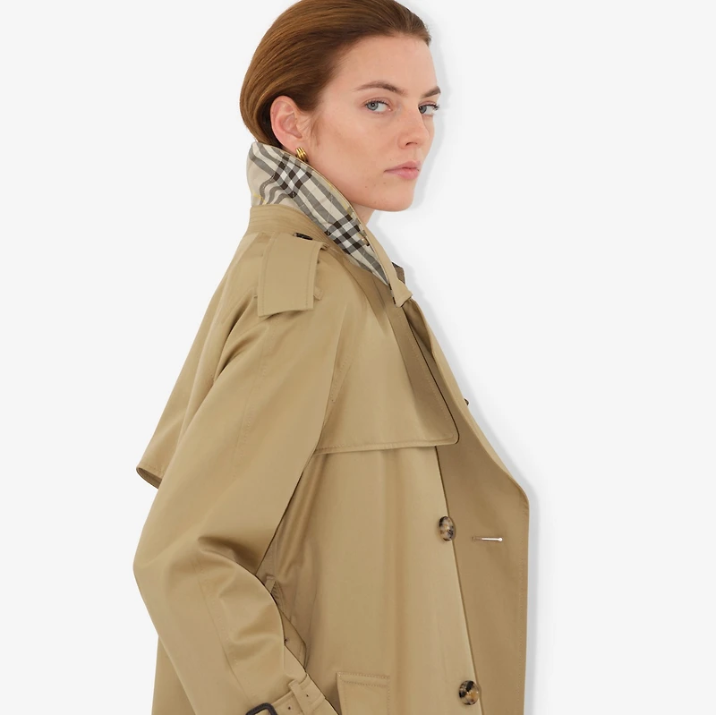 Long Castleford Trench Coat in Beige - Women, Cotton | Burberry® Official