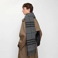 Wide Check Cashmere Scarf in Charcoal/vine | Burberry® Official