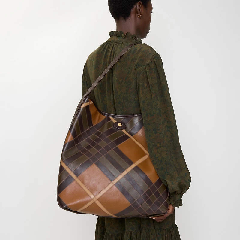 Large Highlands Shoulder Bag in Hazel brown - Women | Burberry® Official