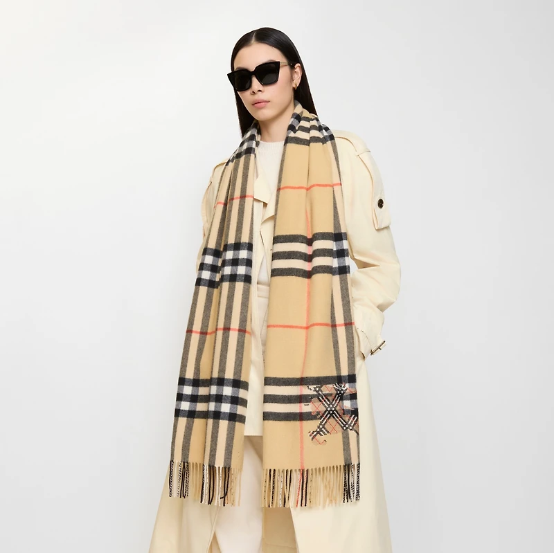 Wide Cross Stitch EKD Check Cashmere Scarf in Sand beige | Burberry® Official