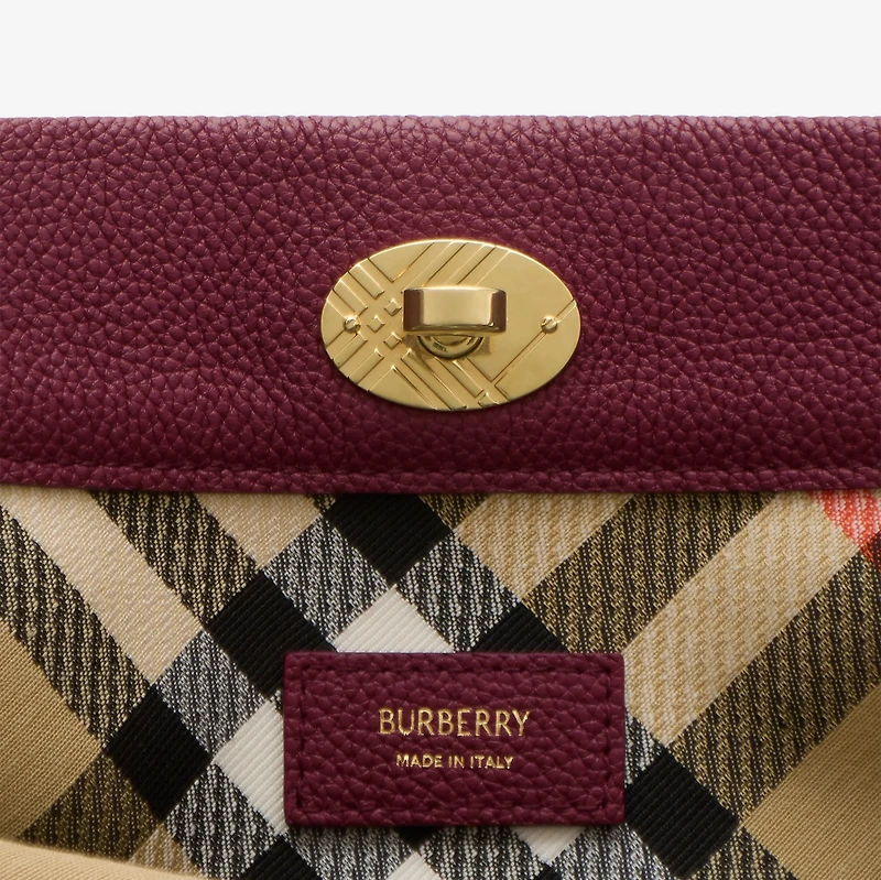Cotswolds Pouch in Punnet - Women, Leather | Burberry® Official