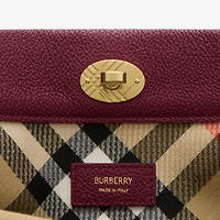 Cotswolds Pouch in Punnet - Women, Leather | Burberry® Official