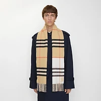 Contrast Check Cashmere Scarf in Sand/pebble white | Burberry® Official