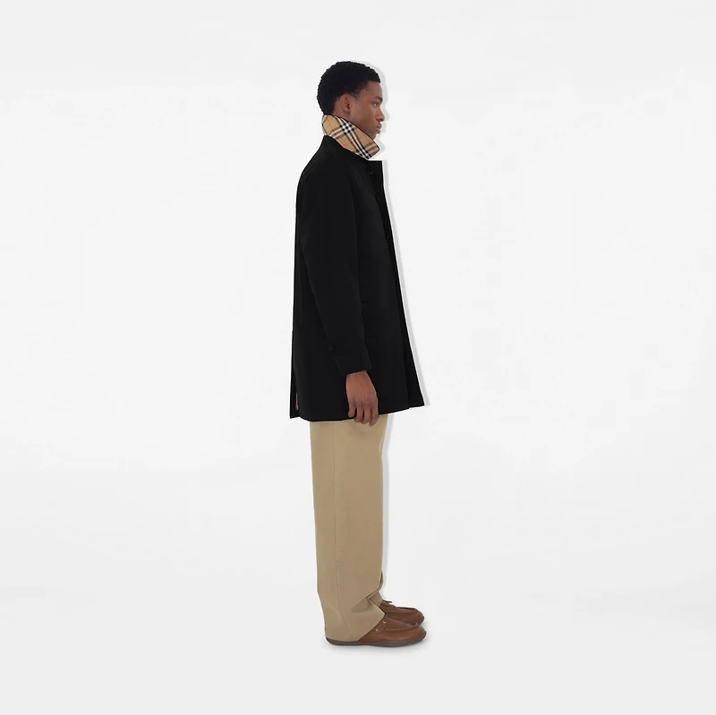 Short Camden Heritage Car Coat in Black - Men, Cotton Gabardine | Burberry® Official
