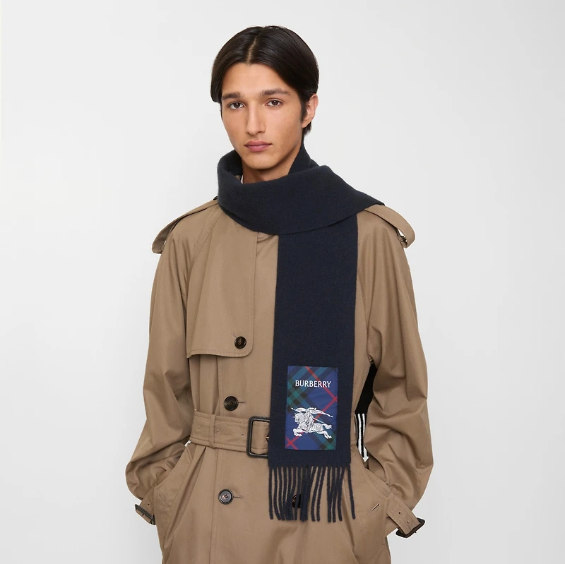 Check Label Cashmere Scarf in Bugle blue | Burberry® Official