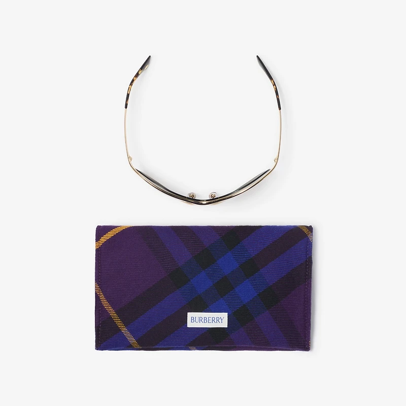 Metal Pilot Sunglasses in Gold - Women | Burberry® Official