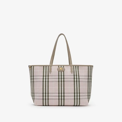 Medium Reversible Bloomsbury Tote​ in Mushroom beige/mallow pink - Women, Leather | Burberry® Official