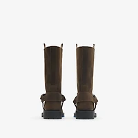 Suede Soft Saddle Low Boots​ in Loch - Women, Leather | Burberry® Official