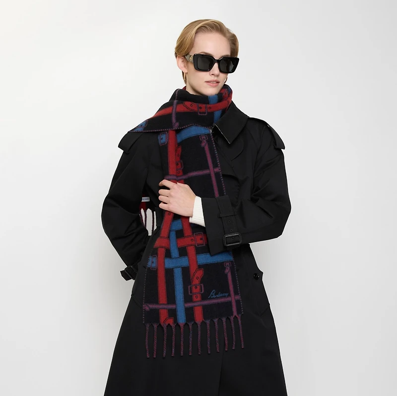 Belt Check Cashmere Scarf in Pilot blue | Burberry® Official