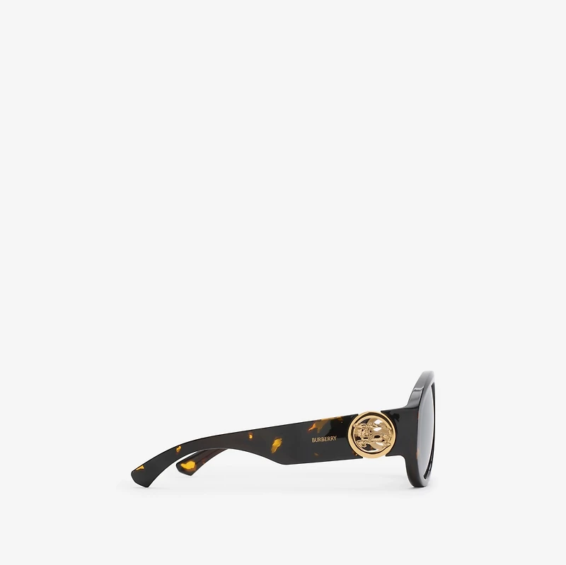 Curve Pilot Sunglasses​ in Bright tortoiseshell - Women | Burberry® Official