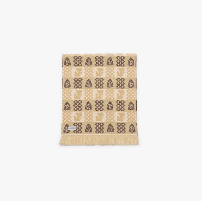 Chess Fair Isle Wool Scarf in Sand/treacle brown | Burberry® Official
