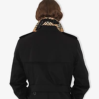 Mid-length Kensington Heritage Trench Coat in Black - Men, Cotton Gabardine | Burberry® Official