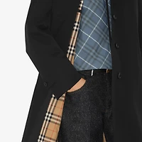 Mid-length Camden Heritage Car Coat in Black - Women | Burberry® Official