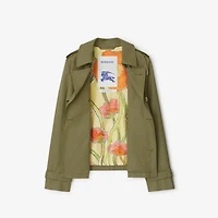 Highgrove Gabardine Trench Jacket in Wreath - Women, Cotton | Burberry® Official