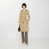 Long Chelsea Heritage Trench Coat in Honey - Women, Cotton Gabardine | Burberry® Official