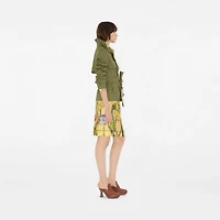 Highgrove Gabardine Trench Jacket in Wreath - Women, Cotton | Burberry® Official