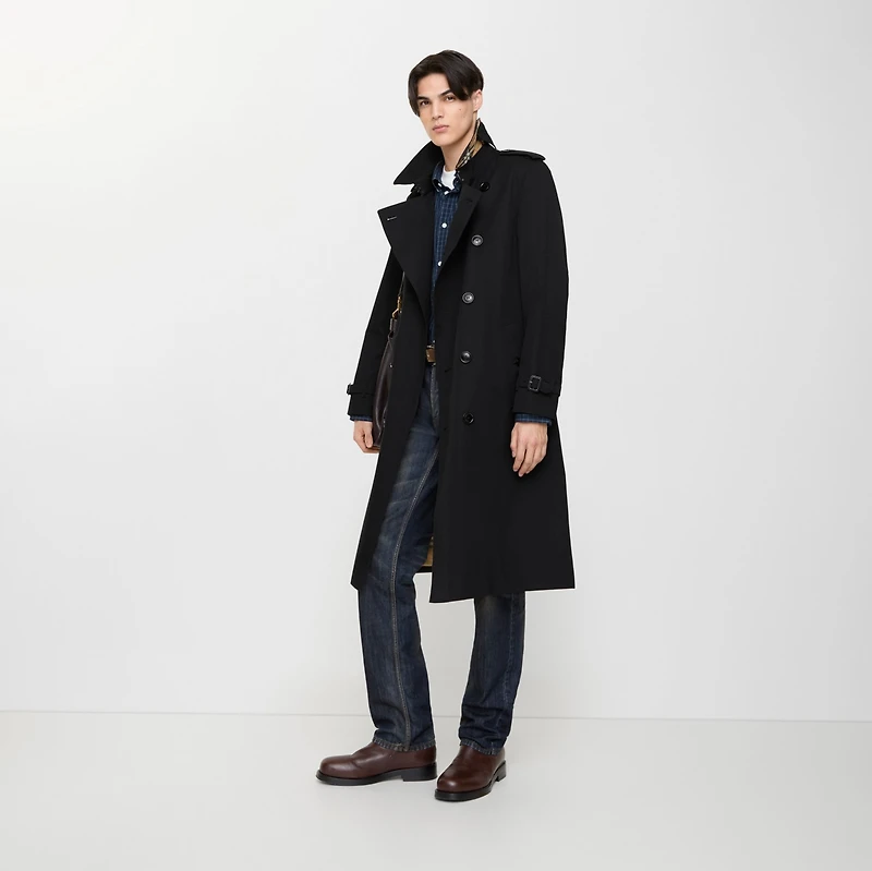 Long Kensington Heritage Trench Coat in Black - Men, Cotton Gabardine | Burberry® Official