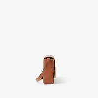 Hampshire Bag in Archive beige/briar brown - Women | Burberry® Official