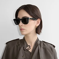 Arch Facet Sunglasses in Black | Burberry® Official
