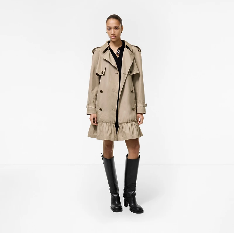 Short Gabardine Tillydrine Trench Coat in Saltmarsh beige - Women | Burberry® Official
