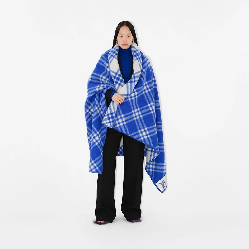 Check Wool Blanket in Knight | Burberry® Official