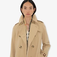 Long Kensington Heritage Trench Coat in Honey - Women, Cotton Gabardine | Burberry® Official