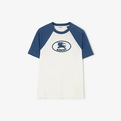 Knight Stamp Cotton Raglan T-shirt in Seashell white - Men | Burberry® Official