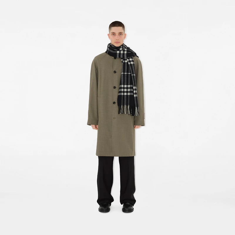 Wide Check Cashmere Scarf in Black/calico | Burberry® Official