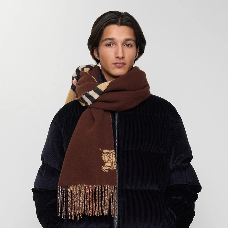 Wide Reversible Check Cashmere Scarf in Sand | Burberry® Official