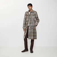 Long Check Coated Raffia-effect Foxfield Trench Coat in Chalk white/truffle brown - Men | Burberry® Official