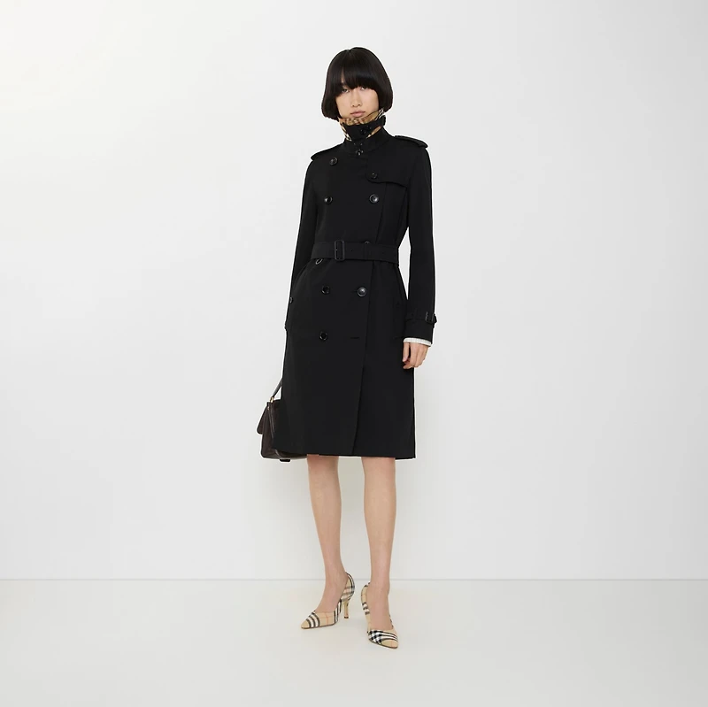 Long Kensington Heritage Trench Coat in Black - Women, Cotton Gabardine | Burberry® Official
