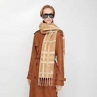 Belt Check Cashmere Scarf in Finch beige | Burberry® Official