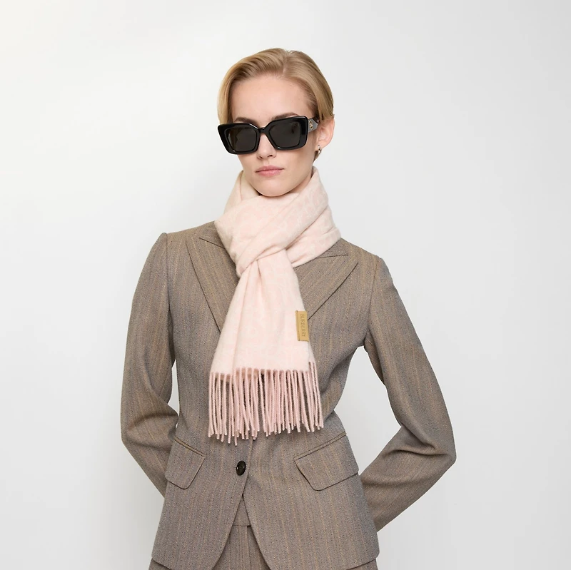 B Charm Cashmere Scarf in Peony pink | Burberry® Official