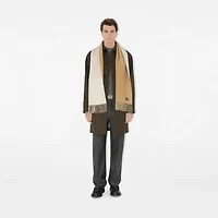 Reversible Cashmere Scarf in Sand/neutral | Burberry® Official