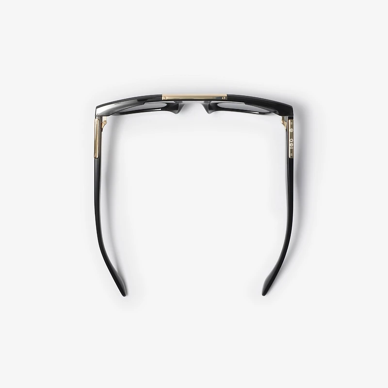 Classic Rectangular Sunglasses​ in Black - Men | Burberry® Official
