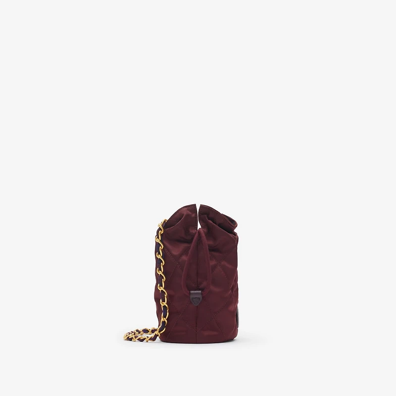 Horseshoe Chain Pouch in Sash purple - Women | Burberry® Official
