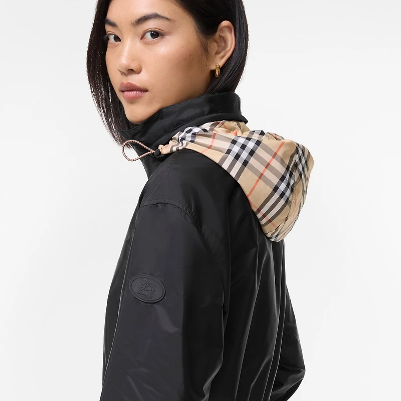 Short Nylon Blackpool Parka in Black - Women | Burberry® Official