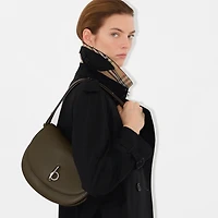 Long Waterloo Heritage Trench Coat in Black - Women, Cotton Gabardine | Burberry® Official