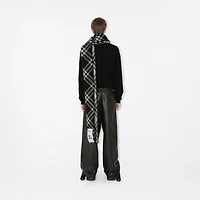 Check Wool Scarf in Black | Burberry® Official