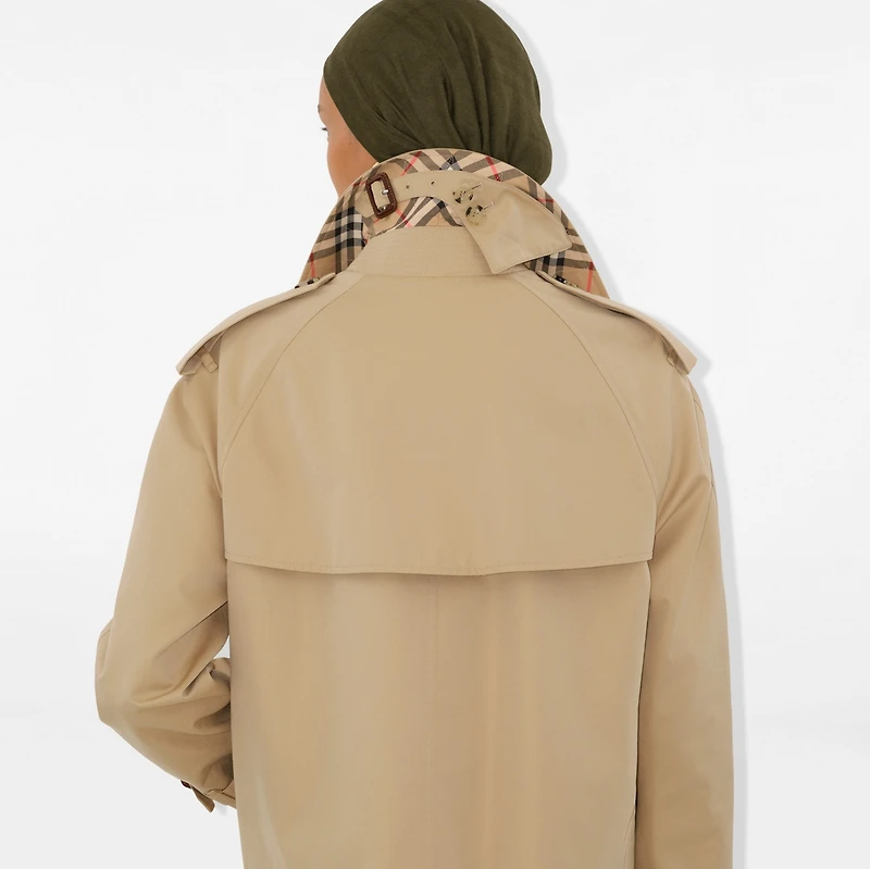 Cropped Gabardine Mayfair Trench Jacket in Honey beige - Women, Cotton | Burberry® Official