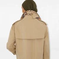 Cropped Gabardine Mayfair Trench Jacket in Honey beige - Women, Cotton | Burberry® Official