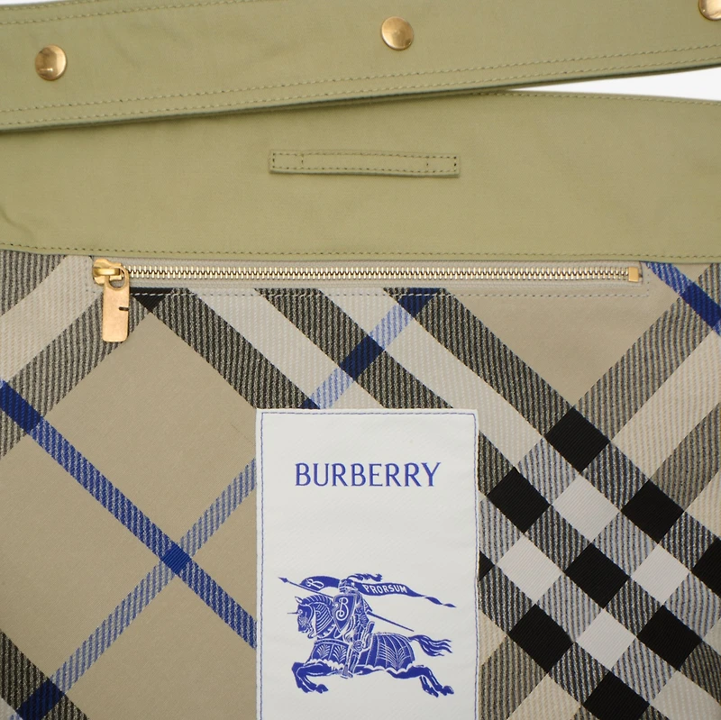 Medium Trench Tote in Hunter - Men, Cotton Gabardine | Burberry® Official
