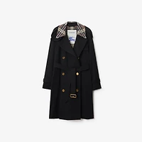 Mid-length Check Collar Castleford Trench Coat in Black - Women, Cotton | Burberry® Official