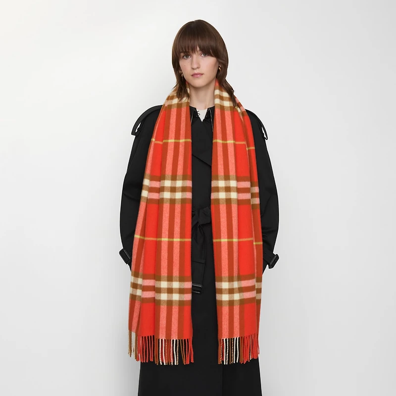 Wide Check Cashmere Scarf in Tomato red | Burberry® Official