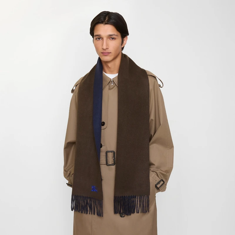 Reversible Cashmere Scarf in Snug/ink | Burberry® Official